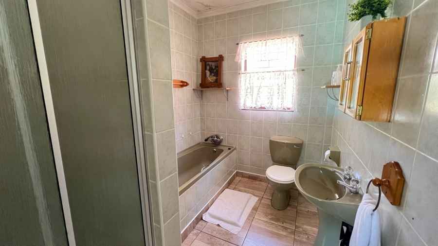 8 Bedroom Property for Sale in Pellissier Free State